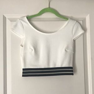 Agaci Crop Top